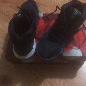 Kyrie shoes
